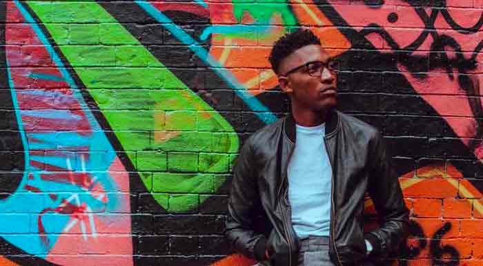 Pasiune pentru Shopping🤩 Te ajutăm să găsești ce dor